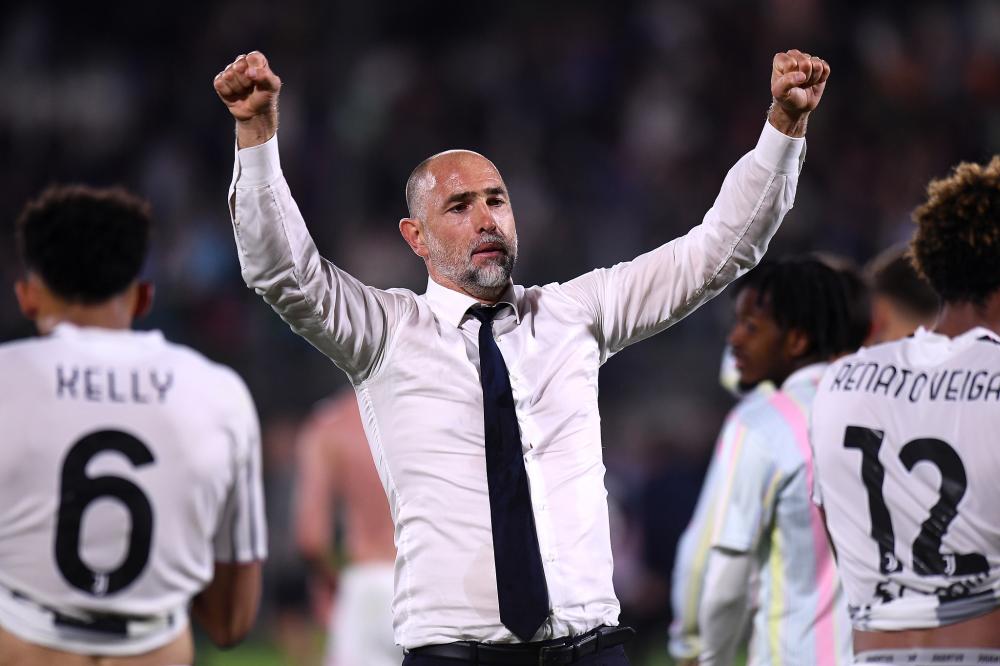 电场球场：从英超两连降的卢顿镇开建新主场