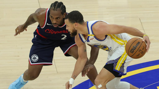 100%命中率&命中三分砍下20+！沃尔什成绿军队史第一人